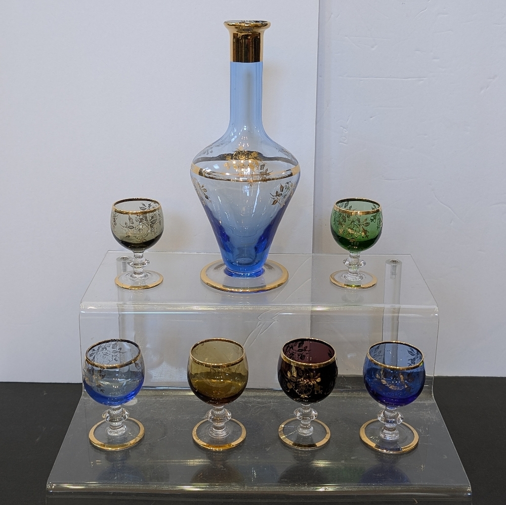 Vintage Decanter and Tiny Small Liqueur Shot Glass Set Of 6